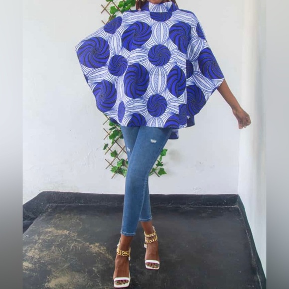 Capes - Picture 9 of 15